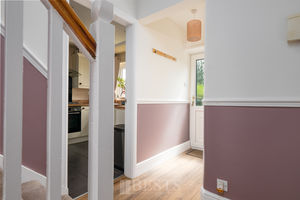 Stenhills Crescent